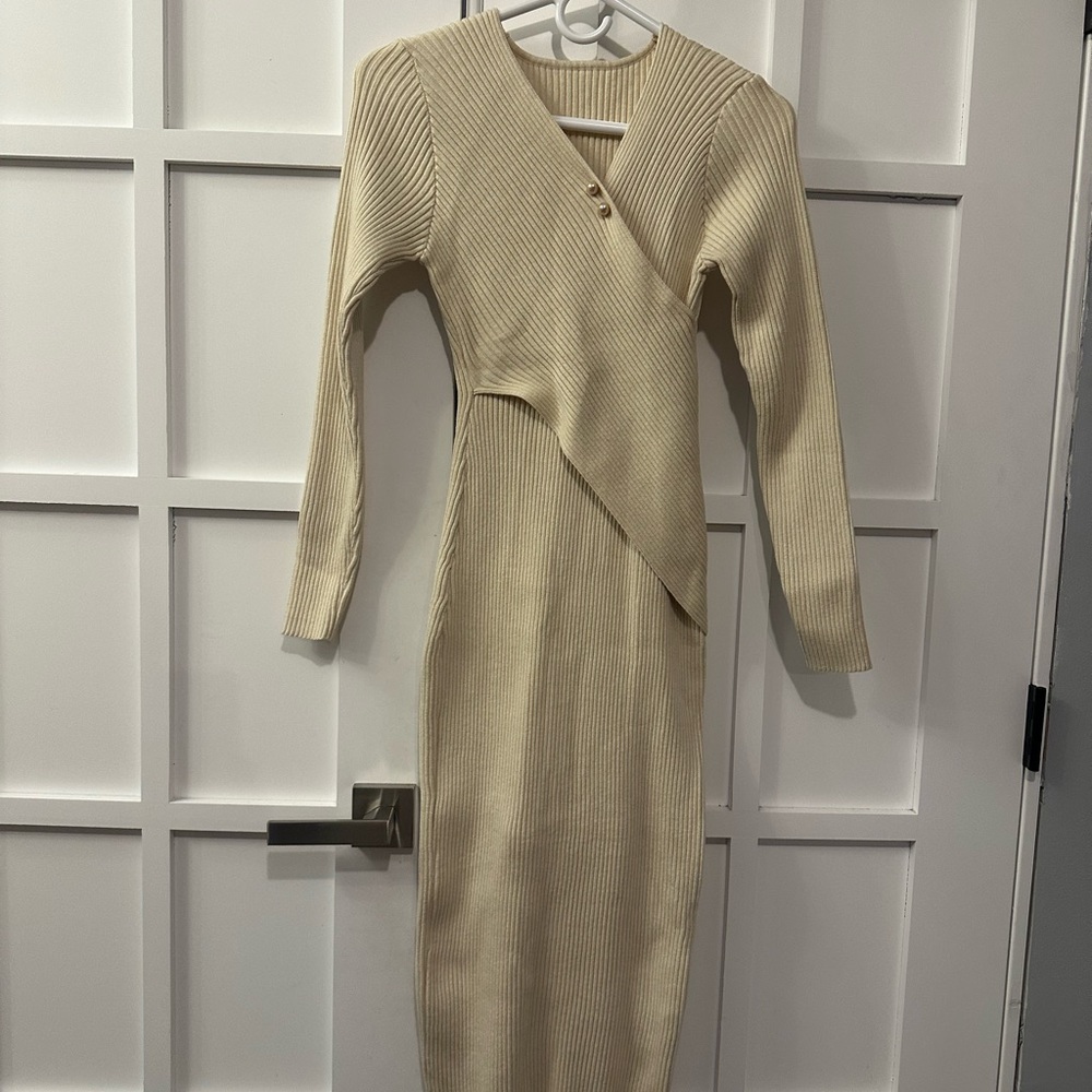 Elegant Cream Ribbed Knit Sweater Dress